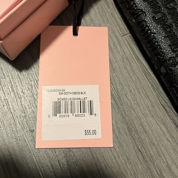 Juicy Couture wallet/wristlet for women. New with tags - Picture 6 of 10